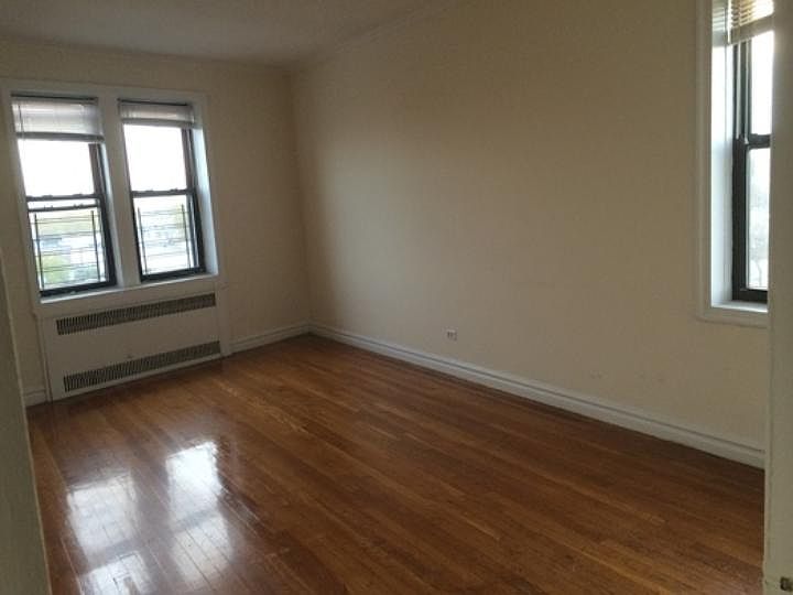 1st image of 3715 Kings Hwy APT 4C