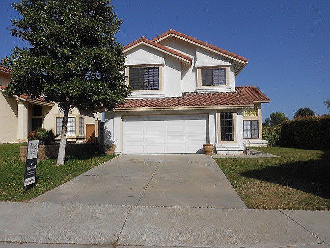 1st image of 39610 Medina Ct