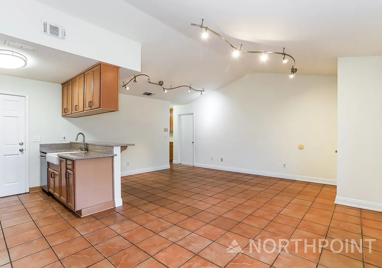 3 BR/2BA | Newly Renovated Single Family Home | 2-Car Garage Parking | Fenced Front and Back yard — Photo 4