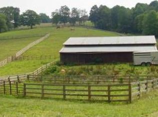 4754 Franklin Pike SE, Floyd, VA 24091