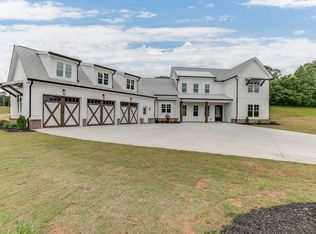 100 Hensley Ln, Hoschton, GA 30548