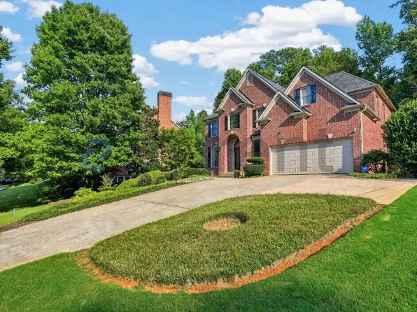 1190 Beacon Hill Xing, Alpharetta, GA 30005