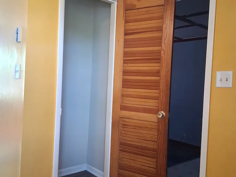 303 Allen Dr — Photo 9