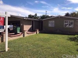 706 E Pomona St, Santa Ana, CA 92707