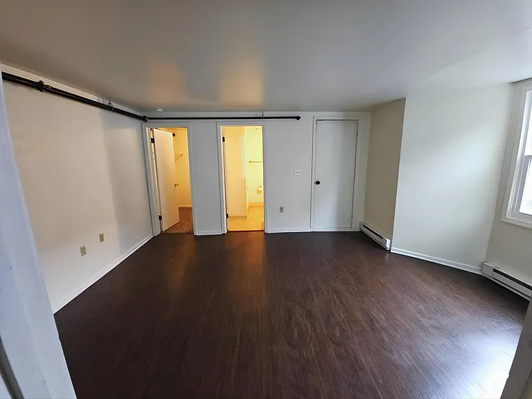 305 Bridge St #2 — Photo 6