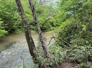 25 Holly Point Dr, Murphy, NC 28906