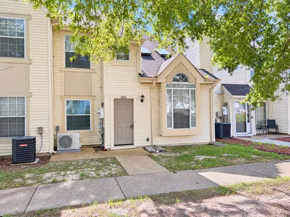 355 Lees Mill Dr, Newport News, VA 23608