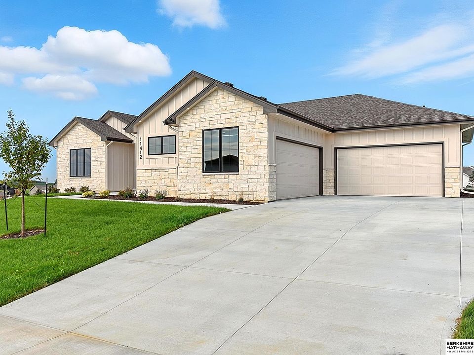 11412 S 124th St, Papillion, NE 68046 | MLS #22524334 | Zillow
