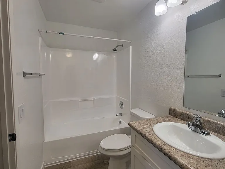 Villa Marina Apartments — Photo 40