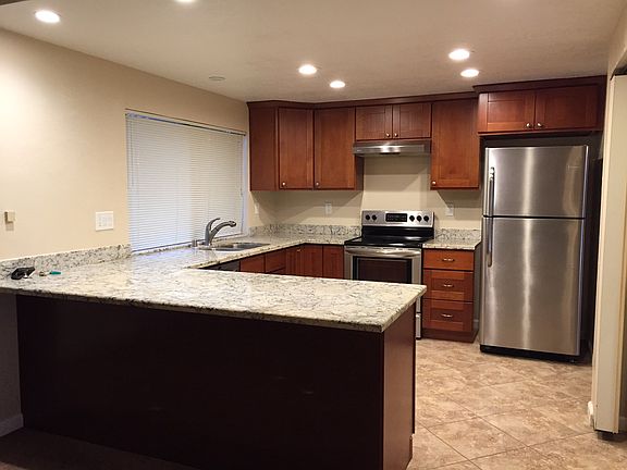 4th image of 1634 Fruitwood Ct