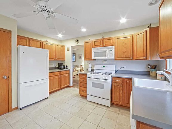 5th image of 1039 Aspen Ct