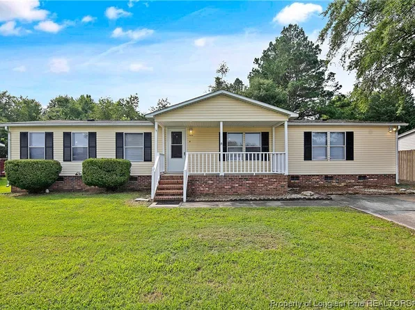 7429 April Dr, Fayetteville, NC 28314