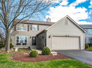 2436 Albany Ct, Aurora, IL 60503