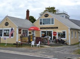 135 Beach Rd, Tisbury, MA 02568