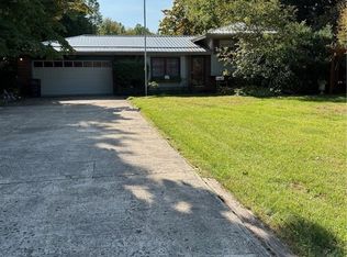 5296 Lockwood Rd, Madison, OH 44057