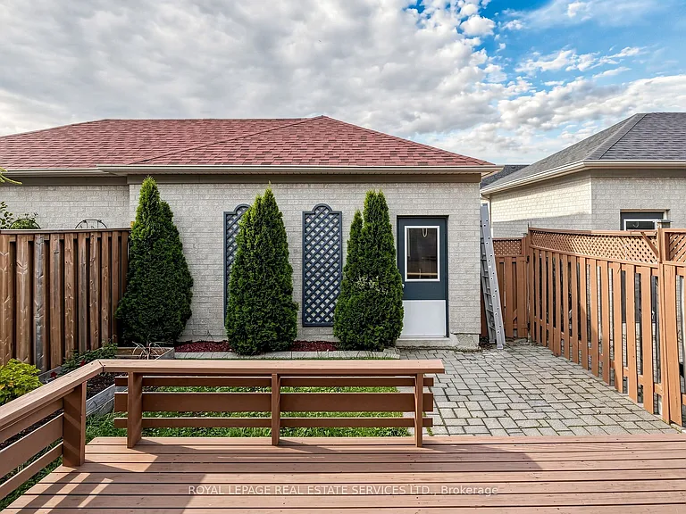 5837 Rainberry Dr — Photo 41