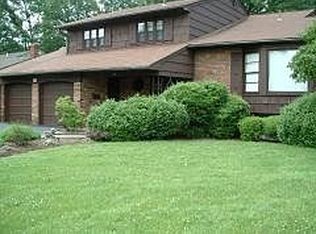 18 Lenape Rd, Springfield, NJ 07081