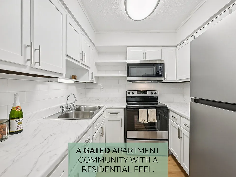 Raccoon Creek Apartments