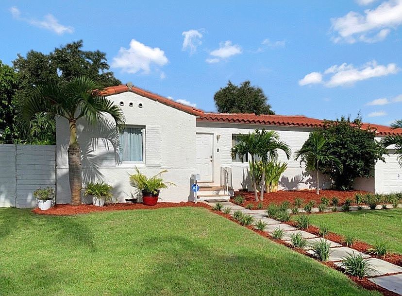 1st image of 10616 NW 2nd Ave