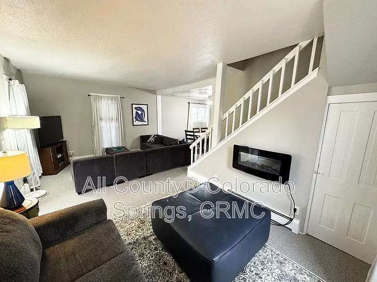 2126 W Kiowa St #101 — Photo 13