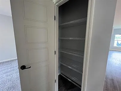 1631 Town Park Ct — Photo 21