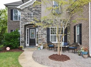 6525 Springs Mill Rd, Charlotte, NC 28277