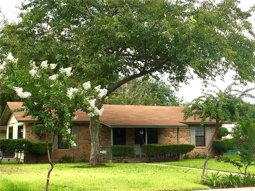 Building Photo - 1204 Barbara Dr