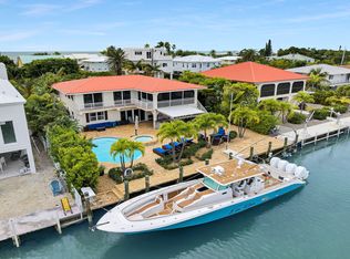272 W Seaview Dr, Duck Key, FL 33050