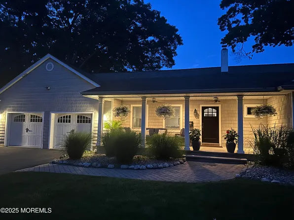 191 Cliftwood Road, Oakhurst, NJ 07755