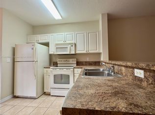 1904 Alamanda Way #1904, West Palm Beach, FL 33404