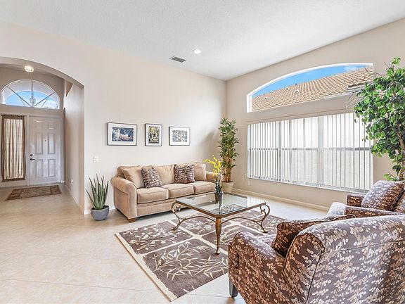 4th image of 6847 Imperial Beach Circle