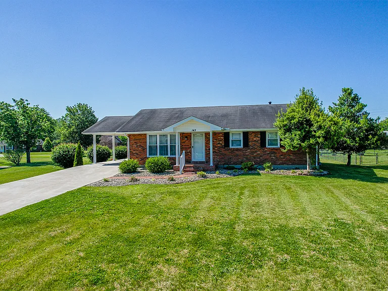 143 Hamilton Acres St — Photo 11