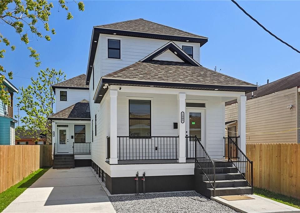 1st image of 2805-07 New Orleans St