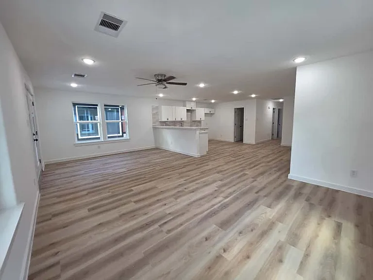 8406 De Priest St #A — Photo 17