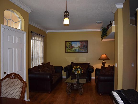 3rd image of 1261 SW San Esteban Ave