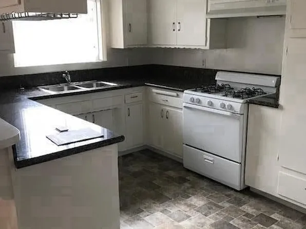 7460 Yankey St, Downey, CA 90242