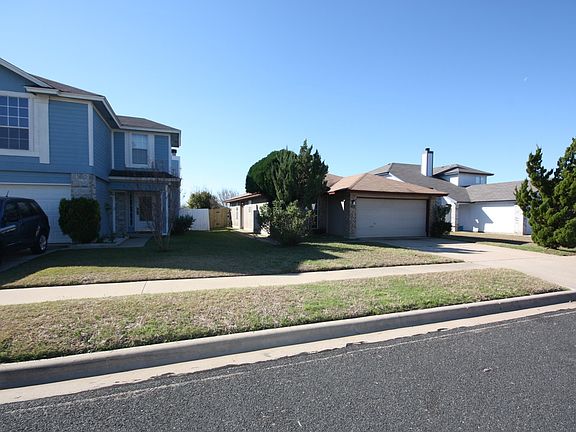 2nd image of 2308 Garrett Dr