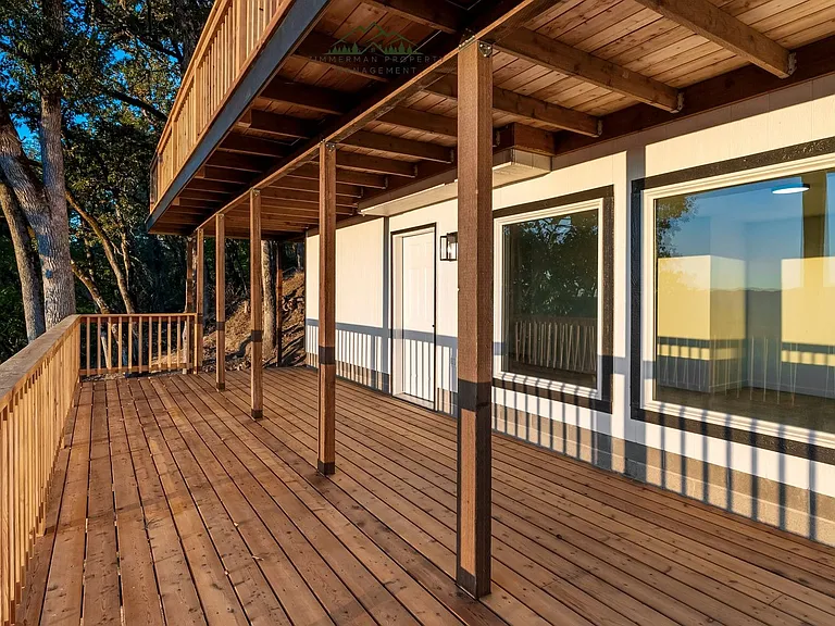 1485 SE Parkwood Dr — Photo 37