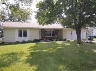 17 Garden Ave S, Battle Creek, MI 49017