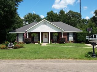 10584 Titleist Dr, Wilmer, AL 36587