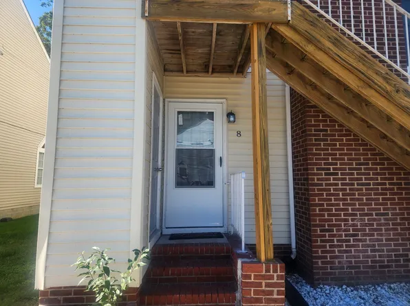 431 Lester Rd APT 8, Newport News, VA 23601