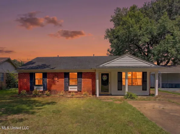 8351 Whitehead Dr, Southaven, MS 38671