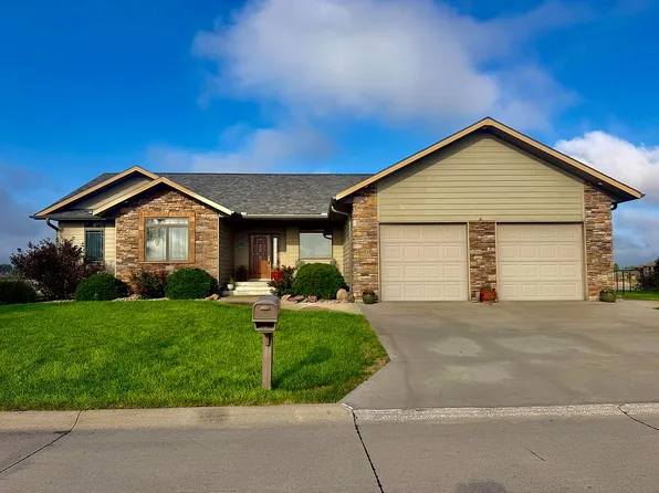 21833 Rock River Rd, Columbus, NE 68601