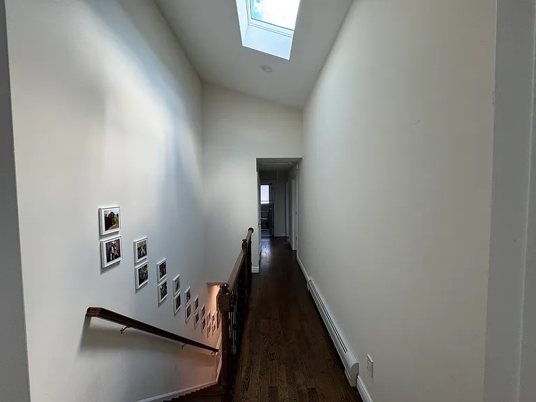 251 Marion Ave — Photo 21