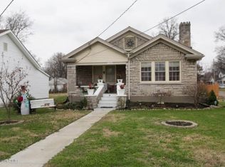 1354 Berry Blvd, Louisville, KY 40215