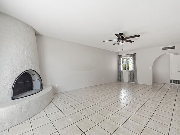 2nd image of 407 S CANYON Drive
