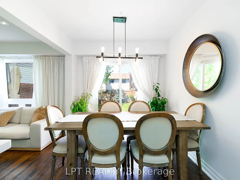 6 Odin Cres — Photo 9