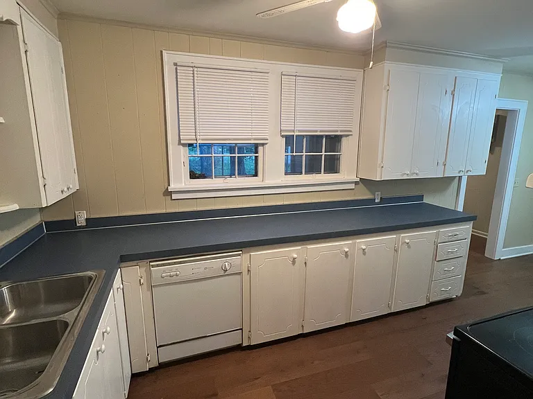 729 Westside Dr — Photo 12