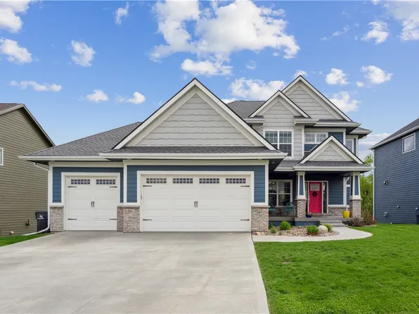 927 Lynne Dr, Adel, IA 50003