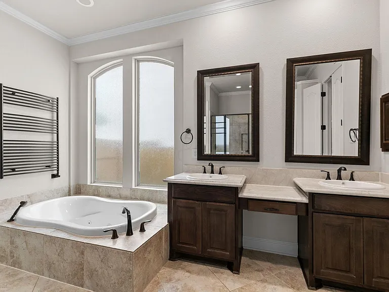 18900 N Bee Cave Springs Cir — Photo 22